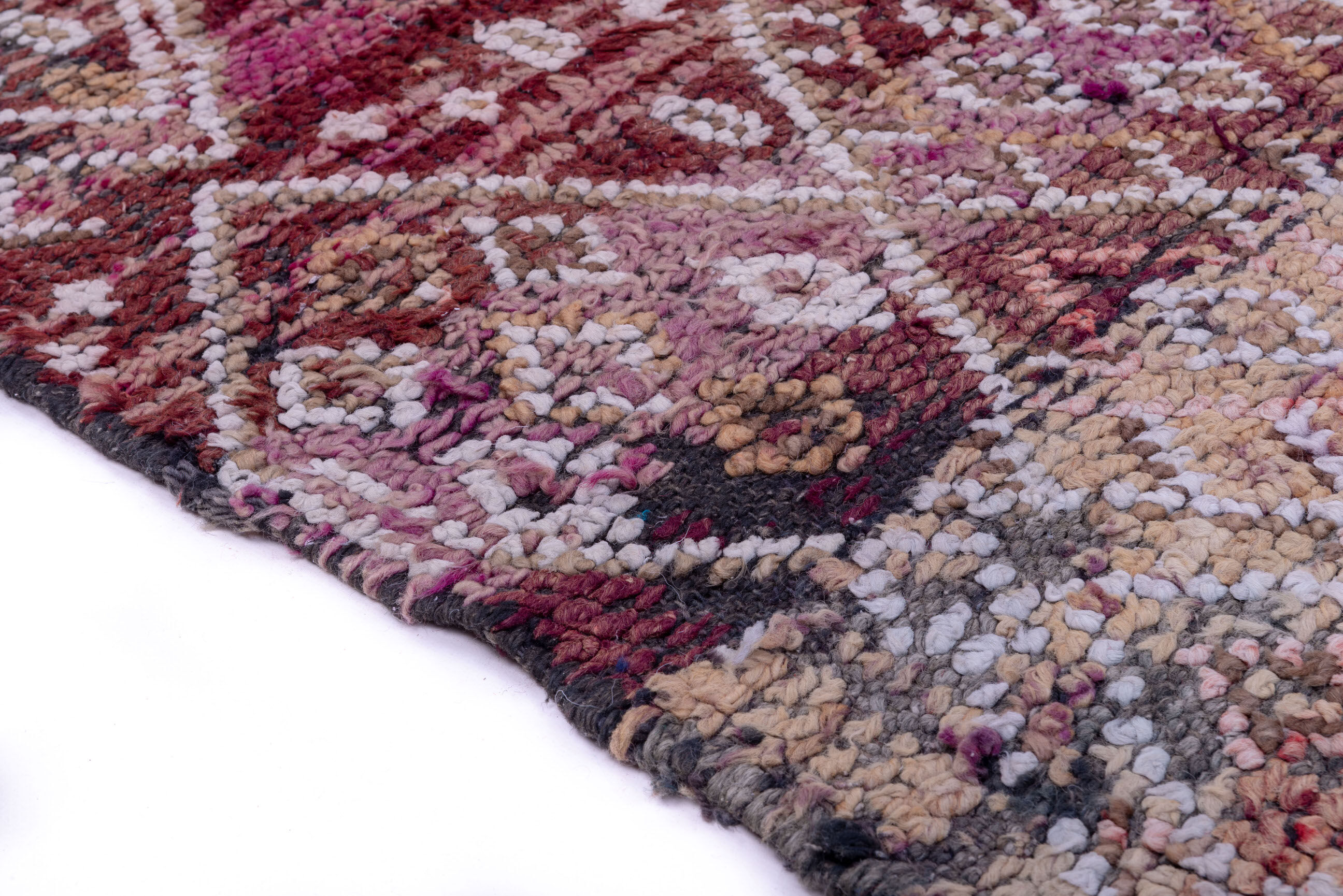 Vintage Boujaad sieve 170x281cm