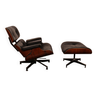 Lounge chair & matching ottoman by Eames for Herman Miller - US - 1970's