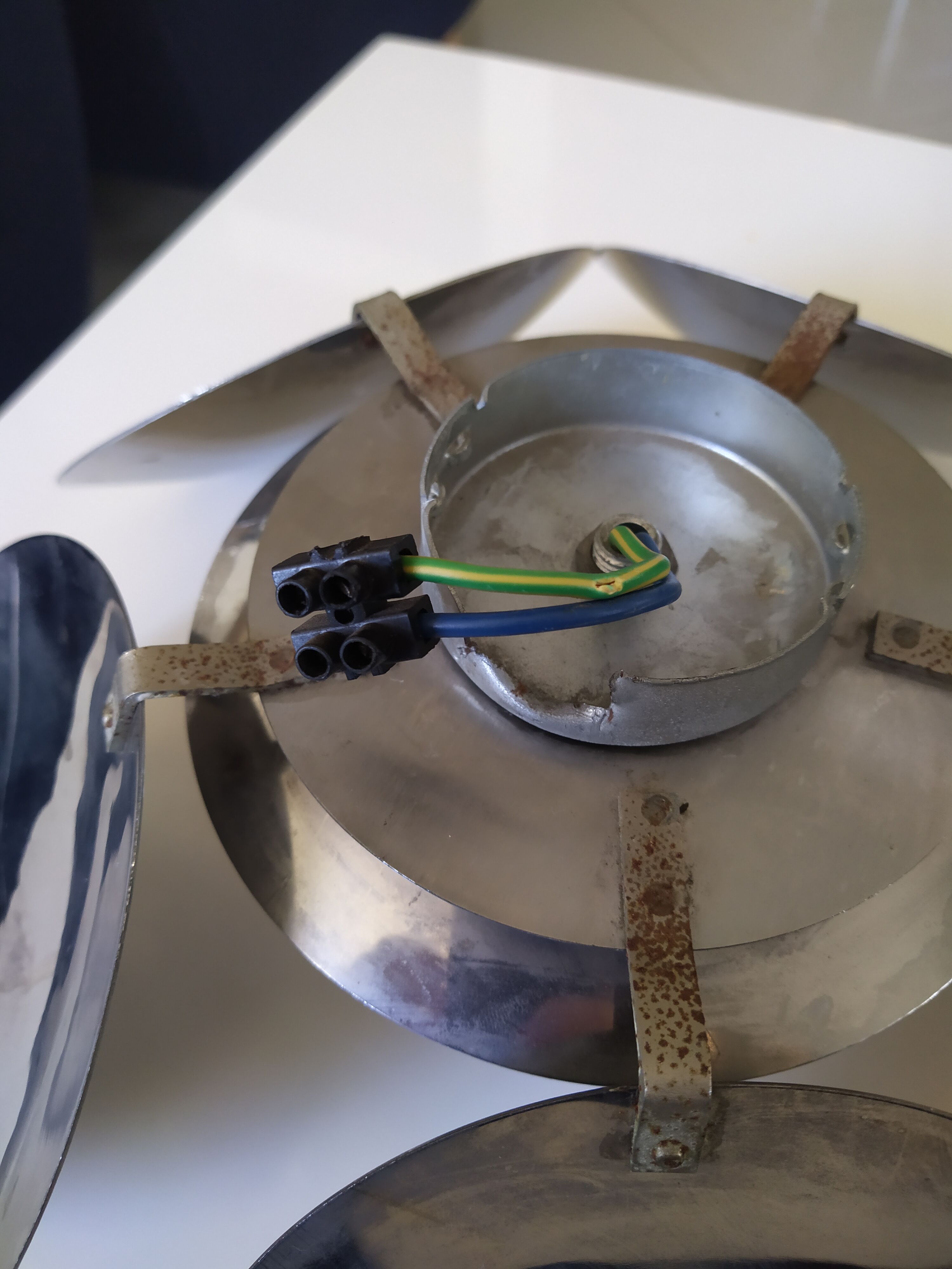 Luminaire spage age 70s