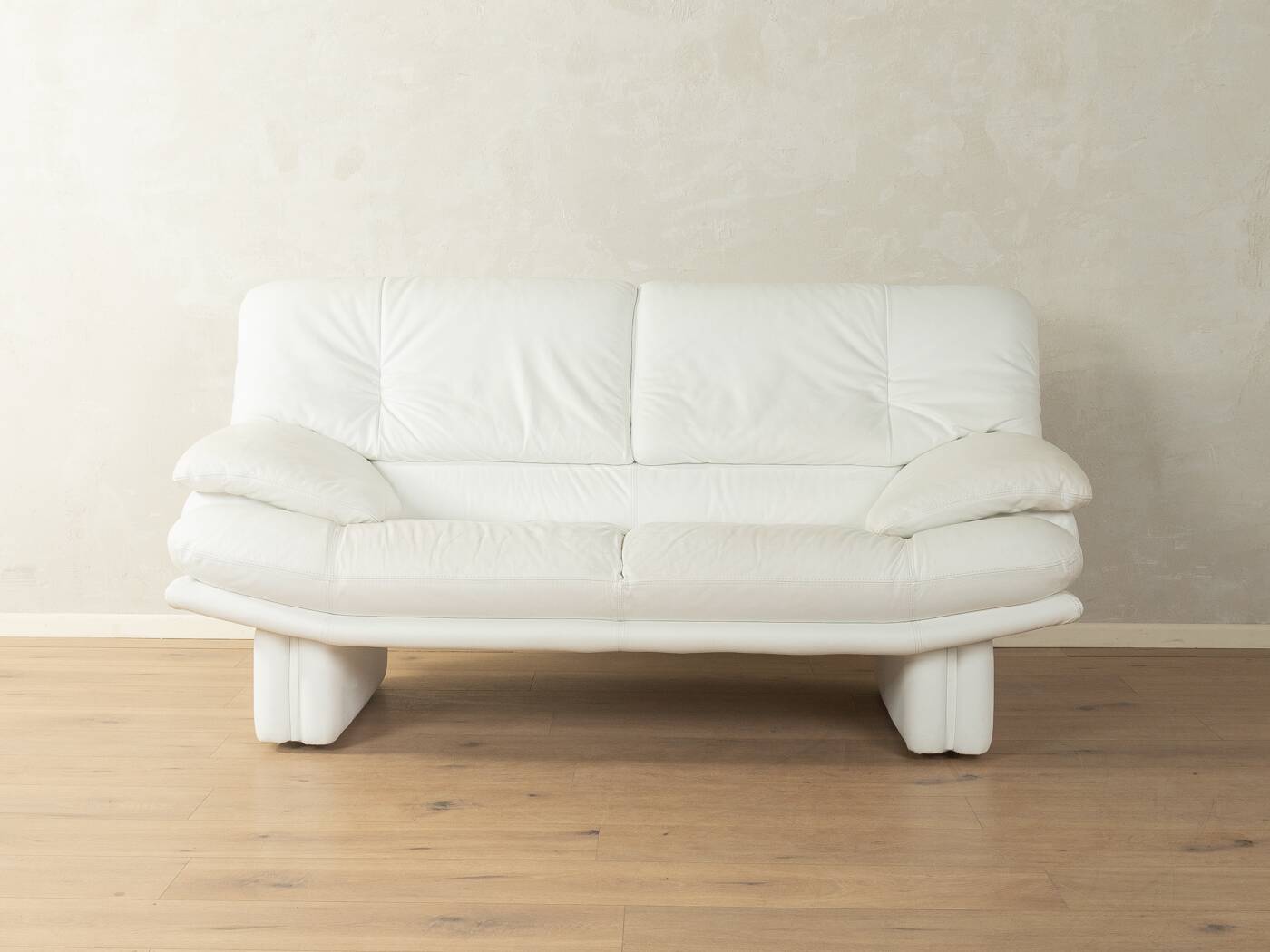 Postmodern sofa by Nicoletti Salotti from the 1980s