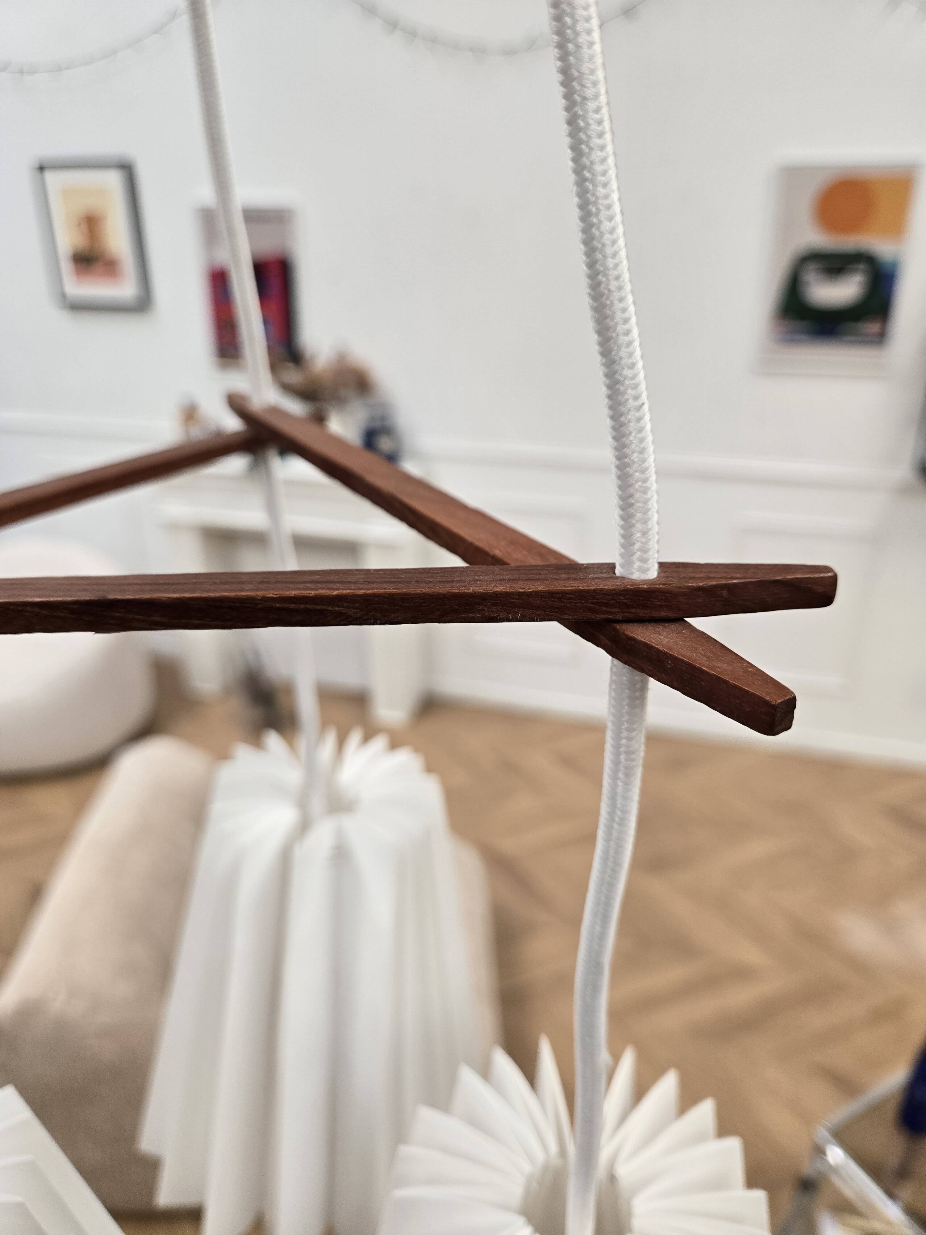 Scandinavian three-light suspension