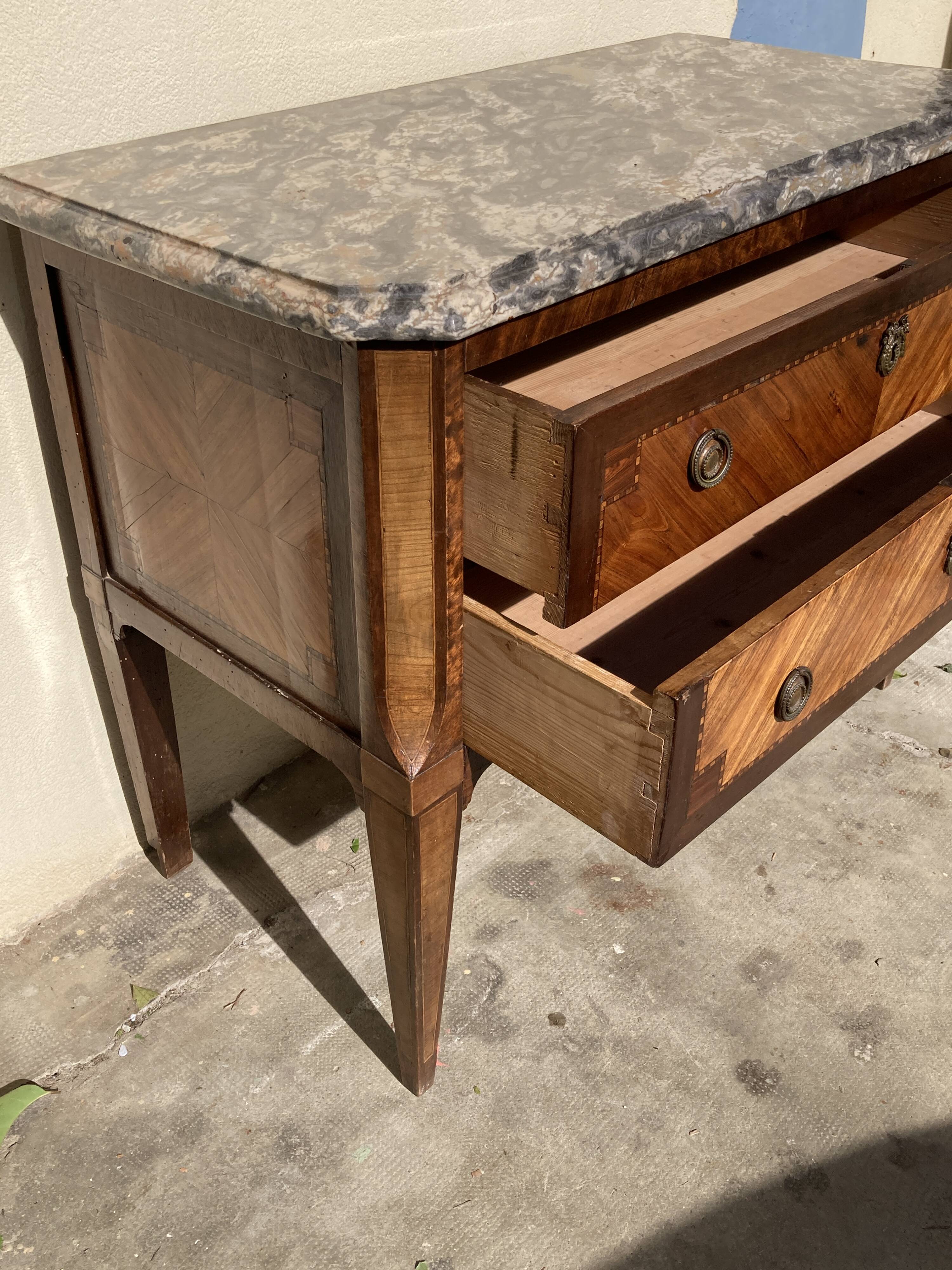 Antique commode - 18th century - marquetry
