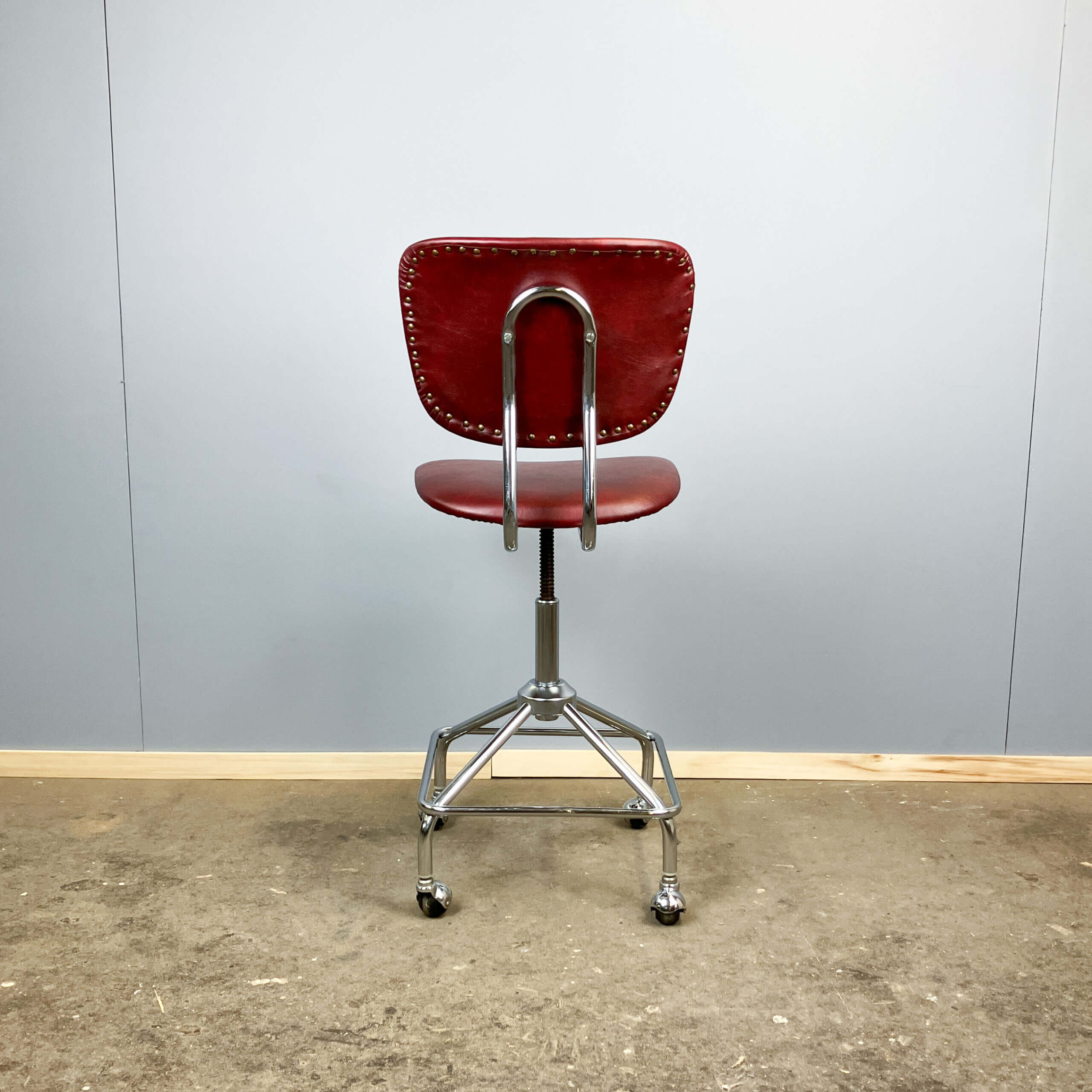 Swivel chair, chrome frame and faux leather, 1960s