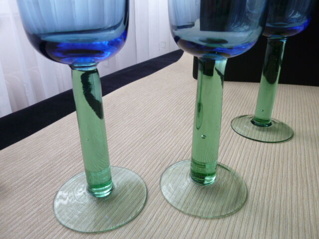 Set of 4 water glasses or large wine glasses contemporary form