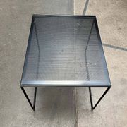 Table d'appoint postmoderne en métal perforé Ikea, années 1980