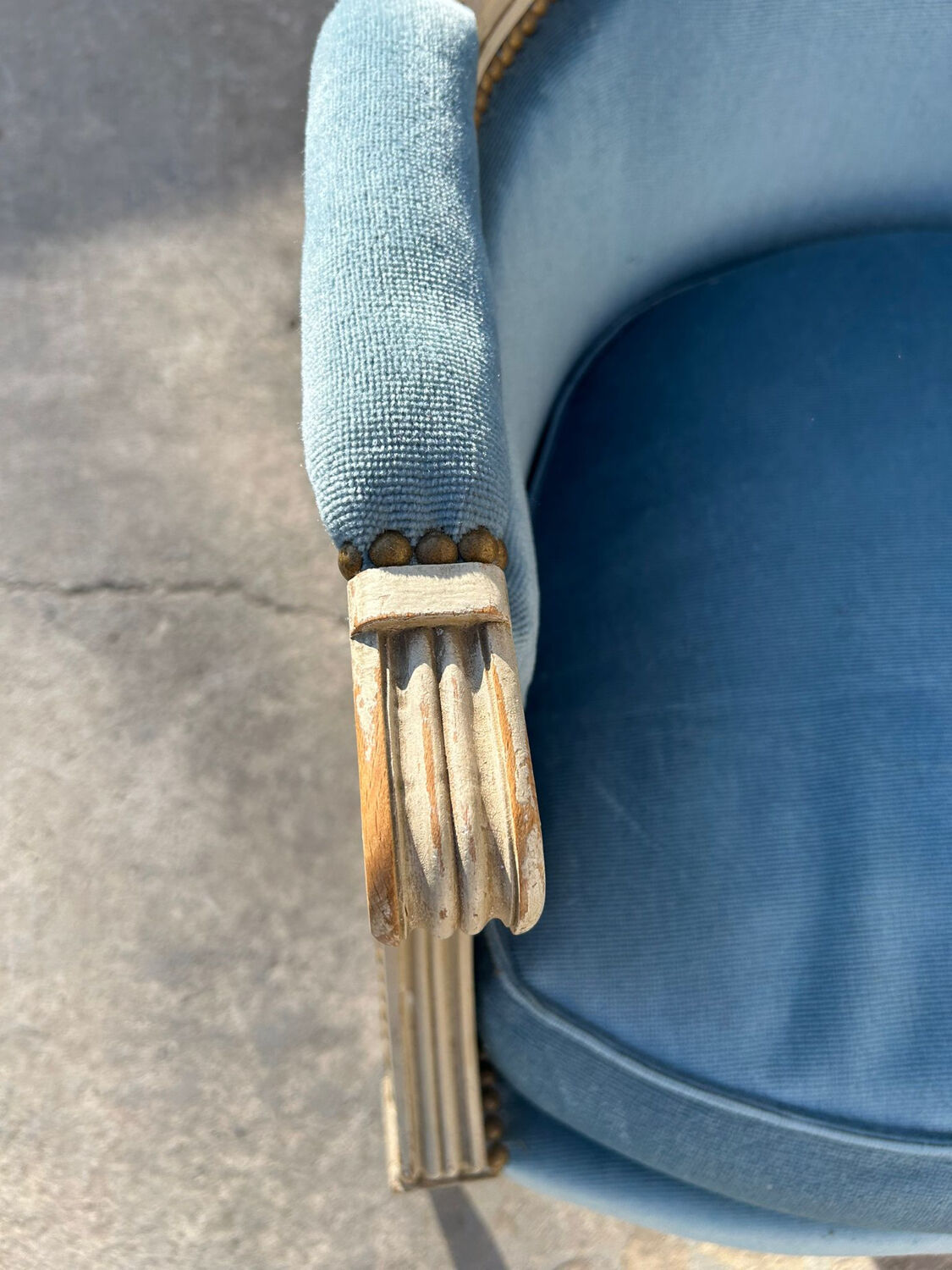 Fauteuil style bergère
