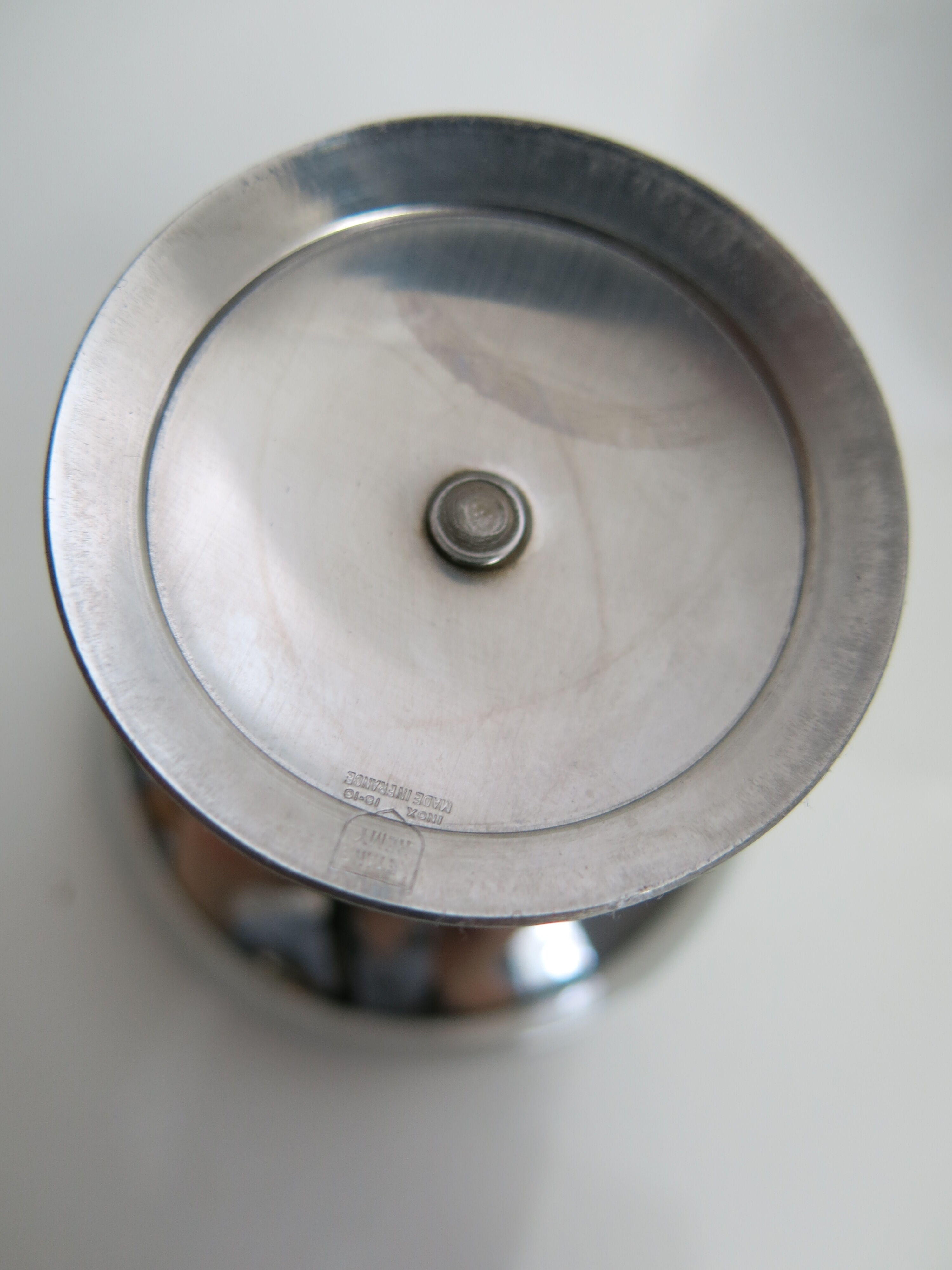 Set of six stainless steel cups from Letang-Rémy