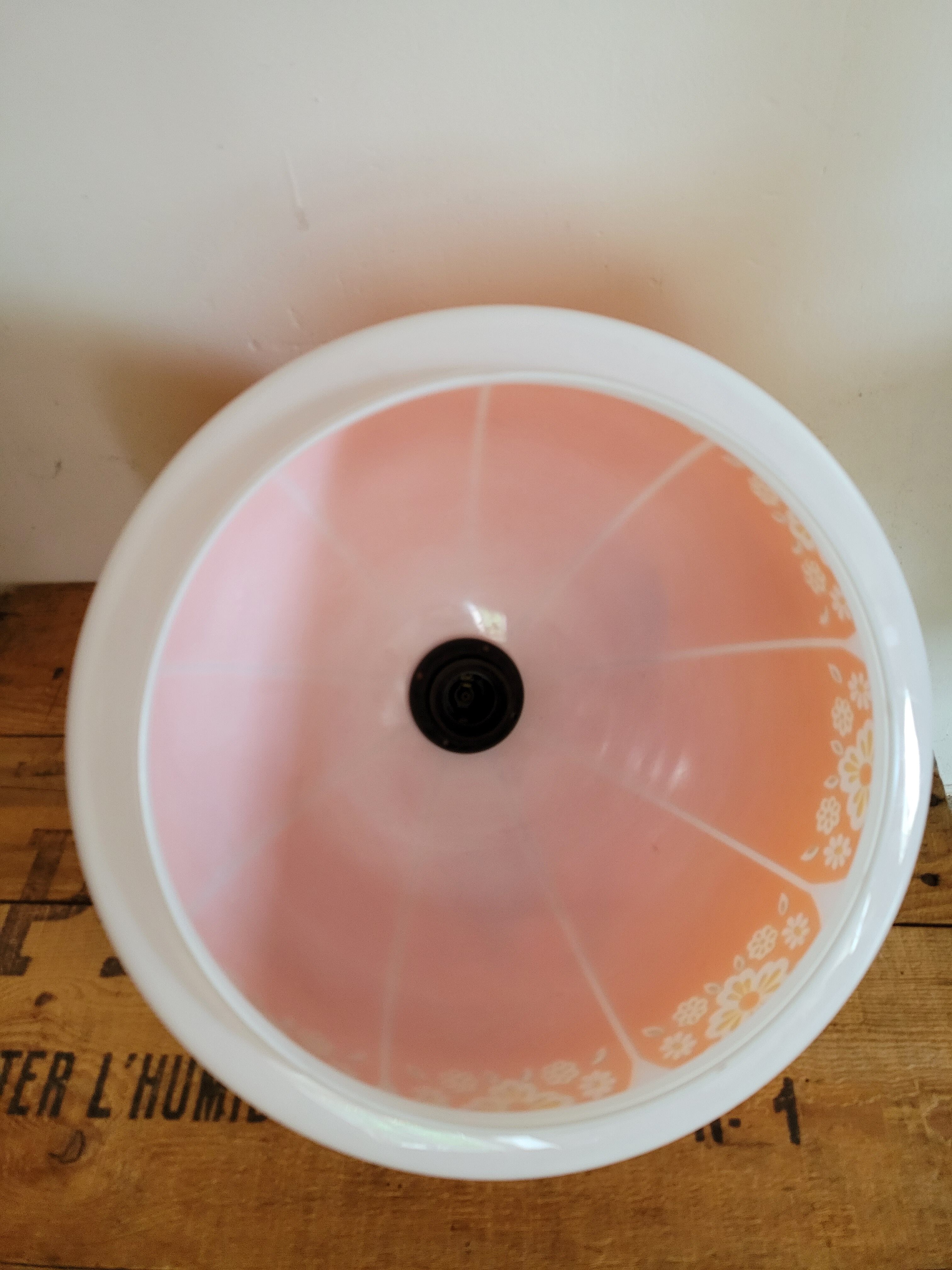 Orange opaline suspension