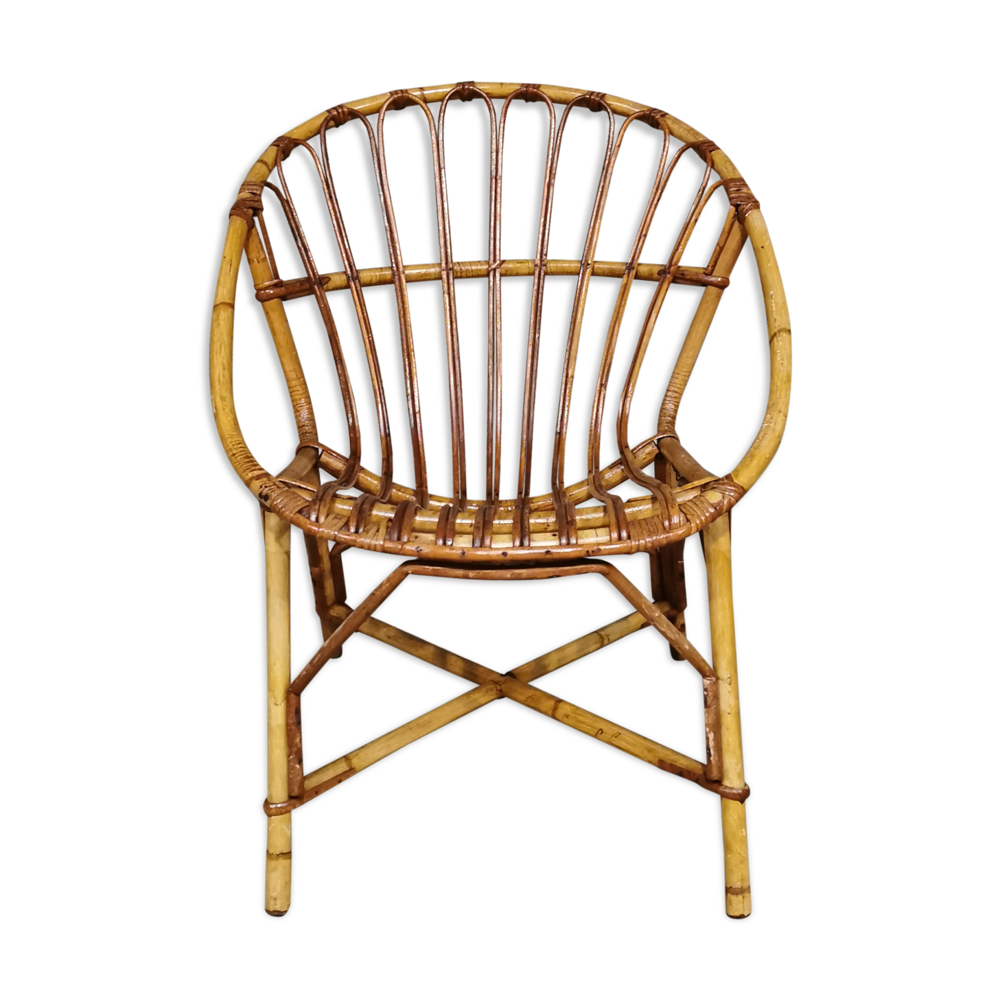 Rattan shell chair
