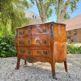 Louis XV Style Commode In Flower Marquetry