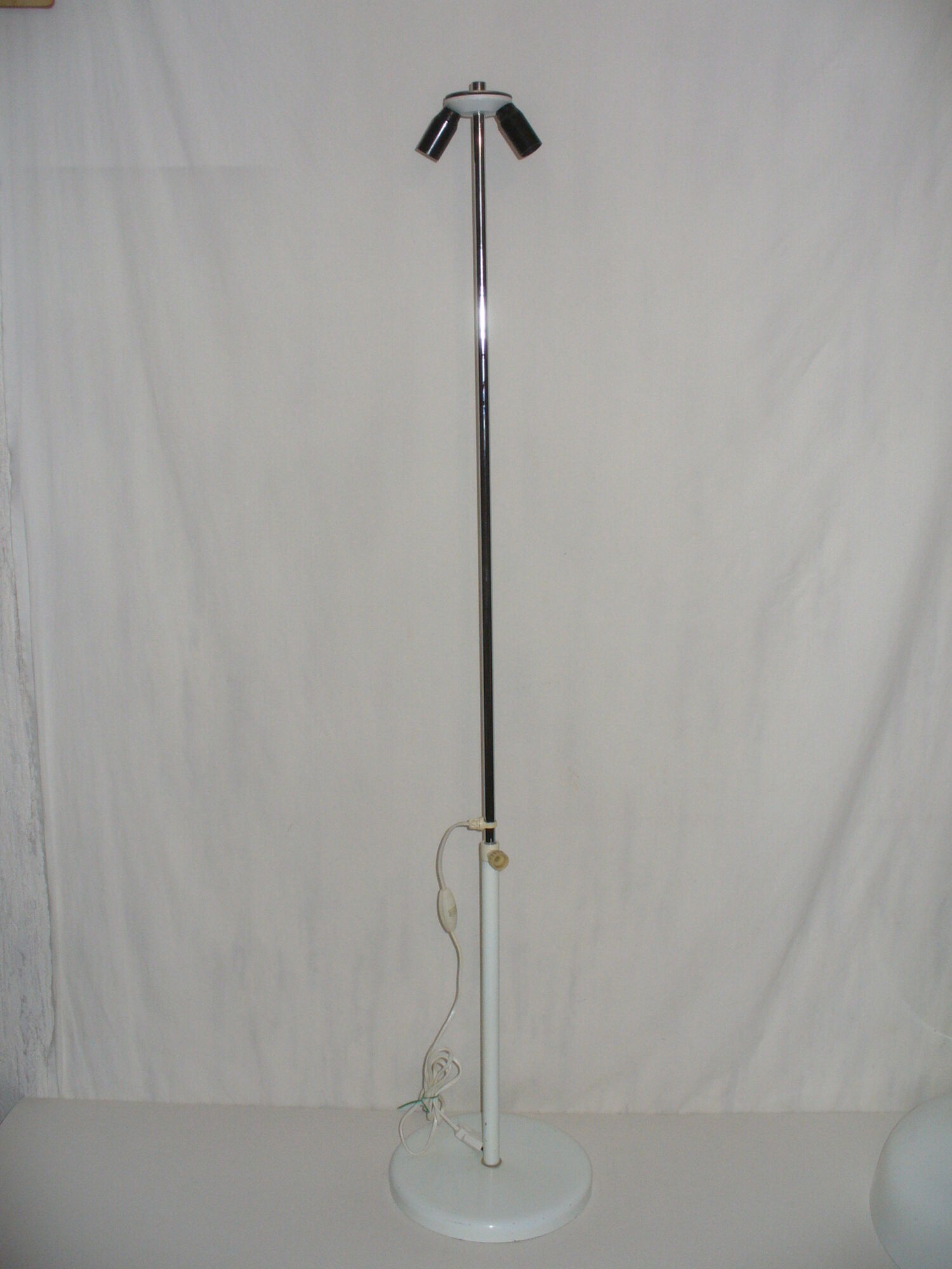 Sliding floor lamp Scandinavian style of the 60s - 70s