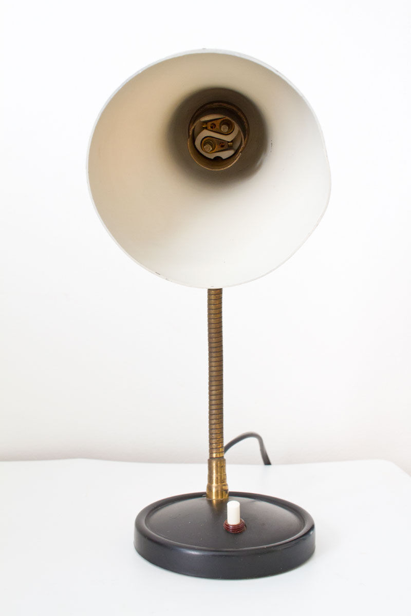 Black lamp