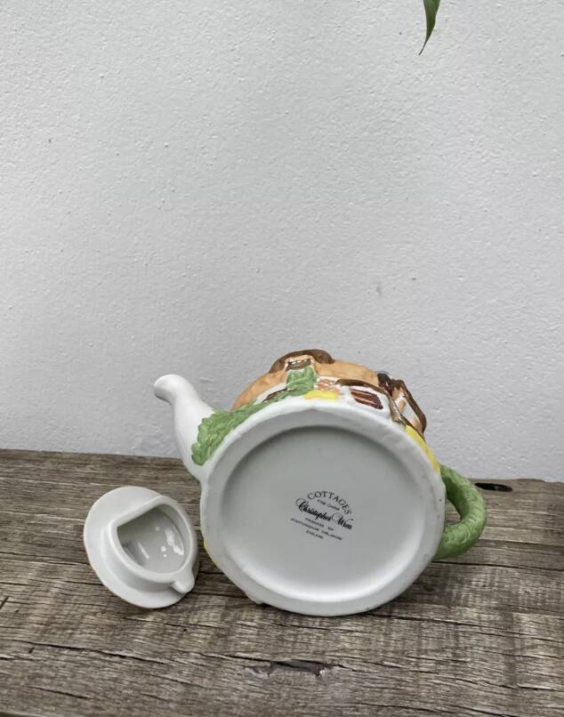 Staffordshire English Slush Teapot