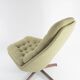Chauffeuse pivotante scandinave verte