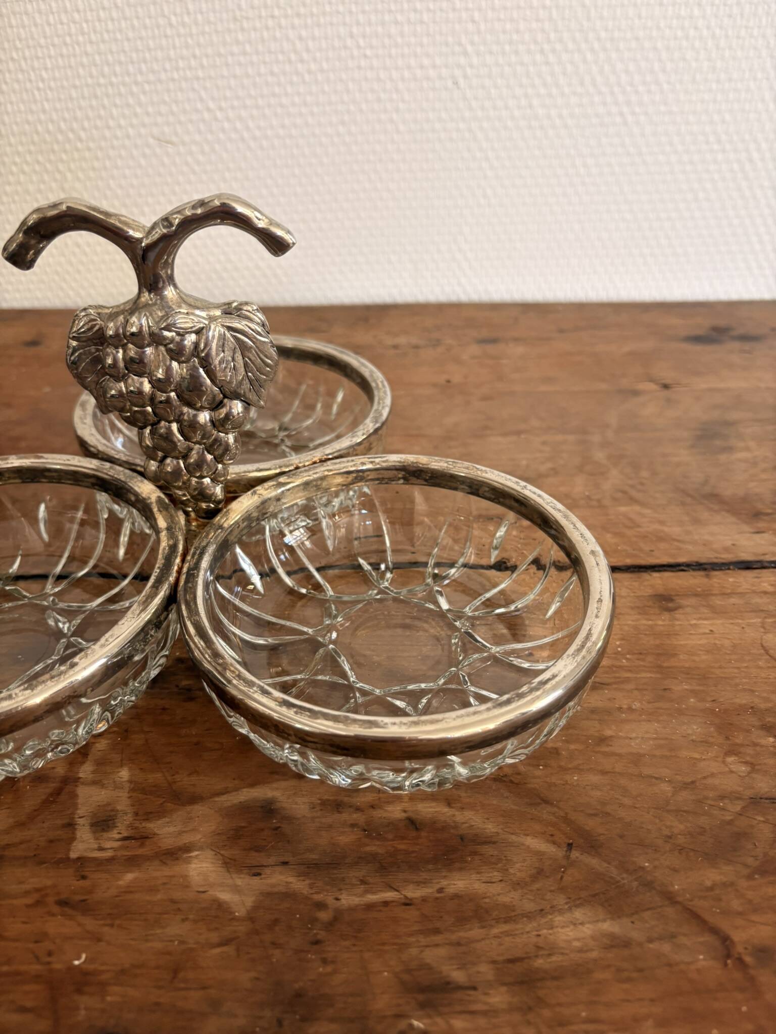 Former Beggar Servant Carrying Condiment Bunch Grape Silver Metal Glass