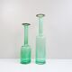 Vases bouteilles en verre vert de Villeroy et Boch