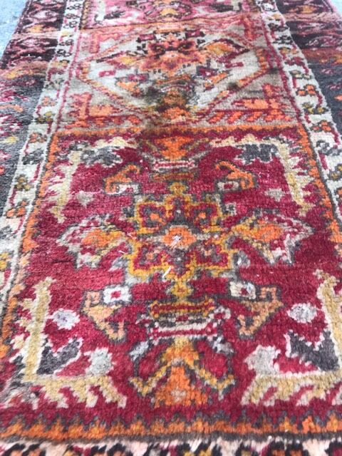 Small antique Turkish carpet Anatolia handmade 45x92 cm