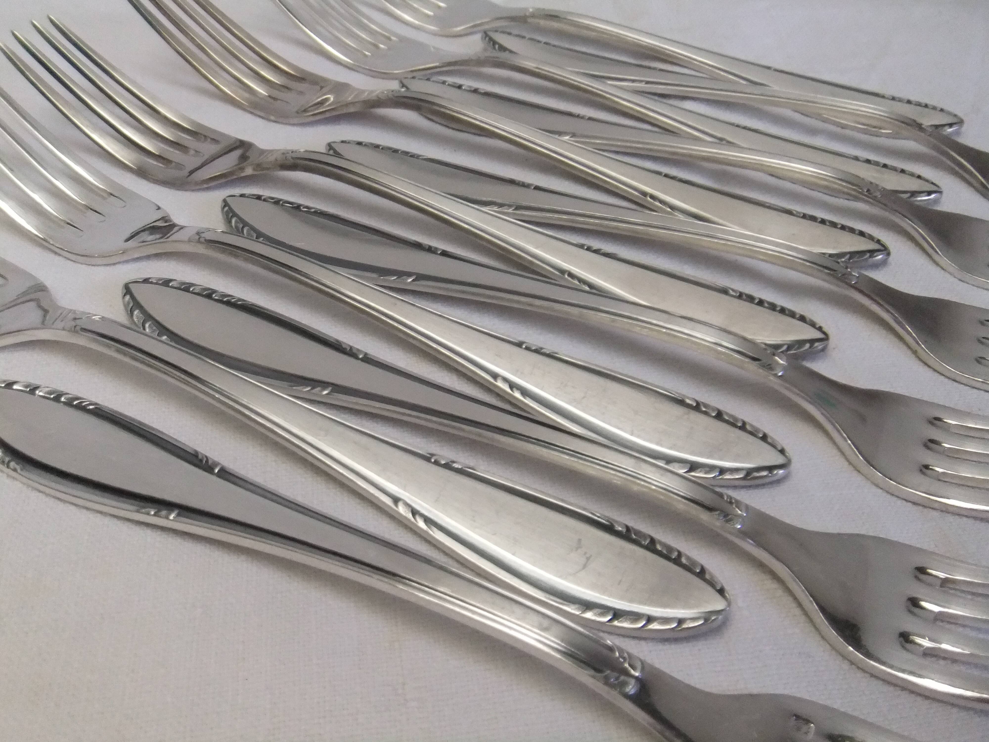 Silver Metal Forks Net Goldsmith's Hallmark Reneka Cutlery Service