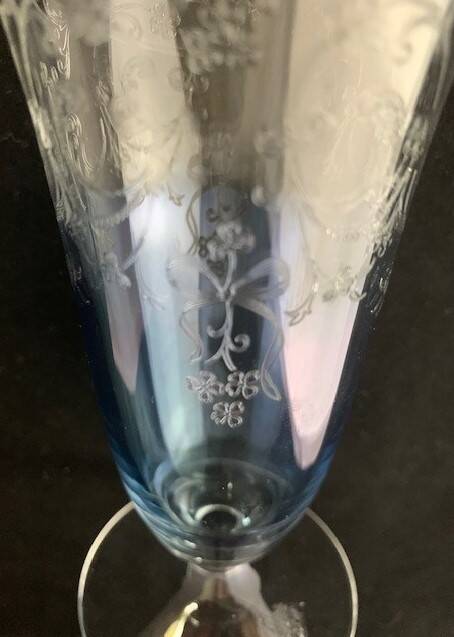 6 Arques crystal flutes stamped CDA