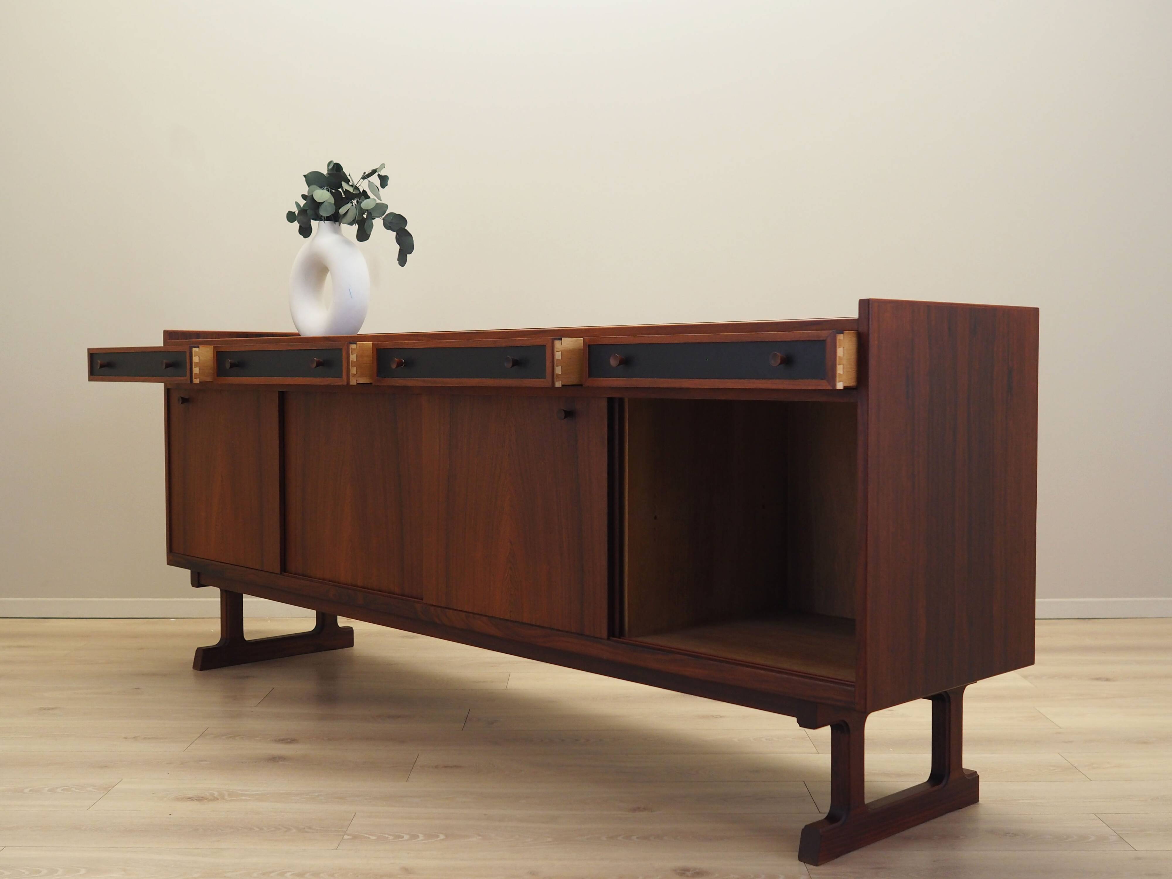 Rosewood sideboard, Danish design, 1960s, manufacturer: Hans Bech