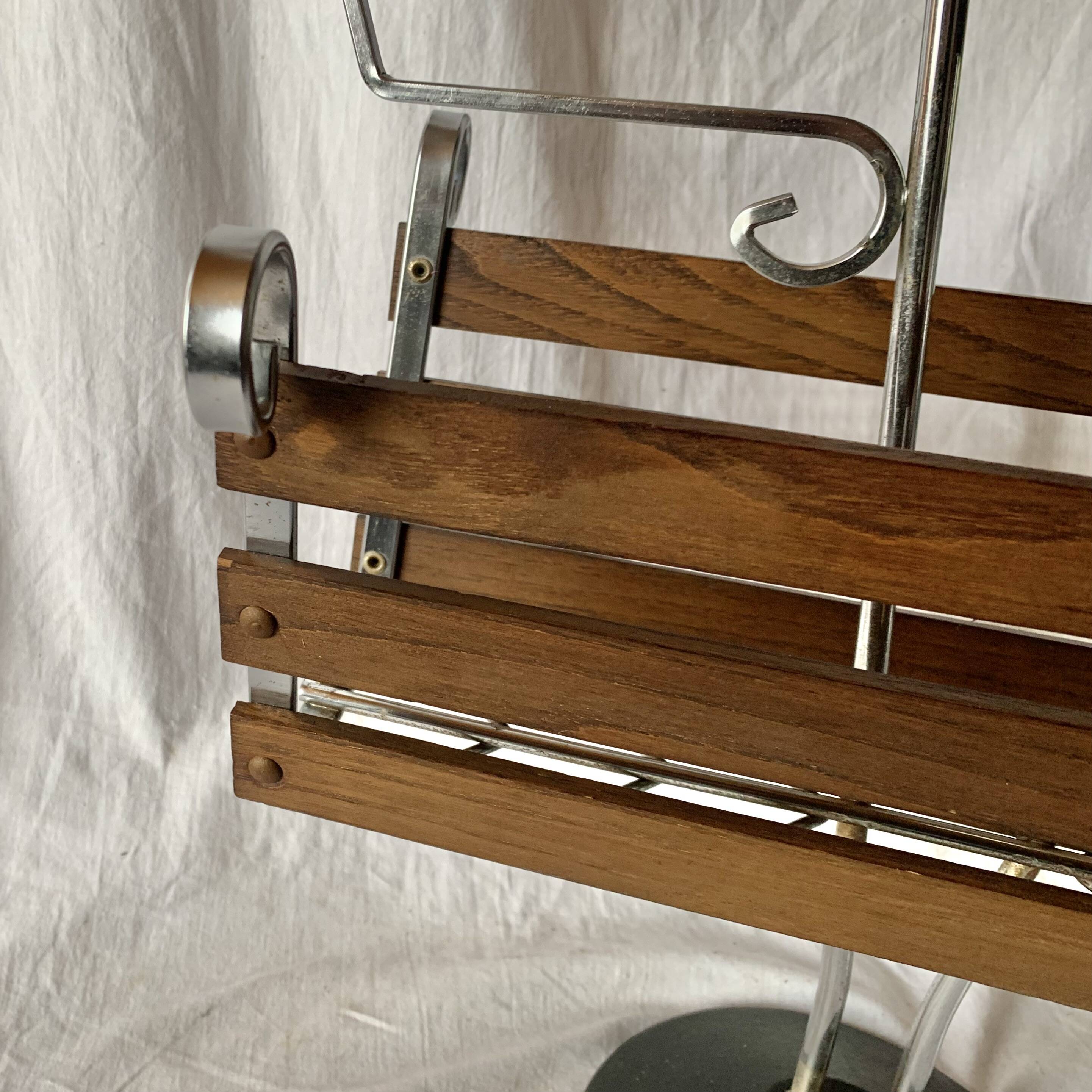 : Multifunctional magazine rack from the 50s-60s in chrome-plated metal and solid wood