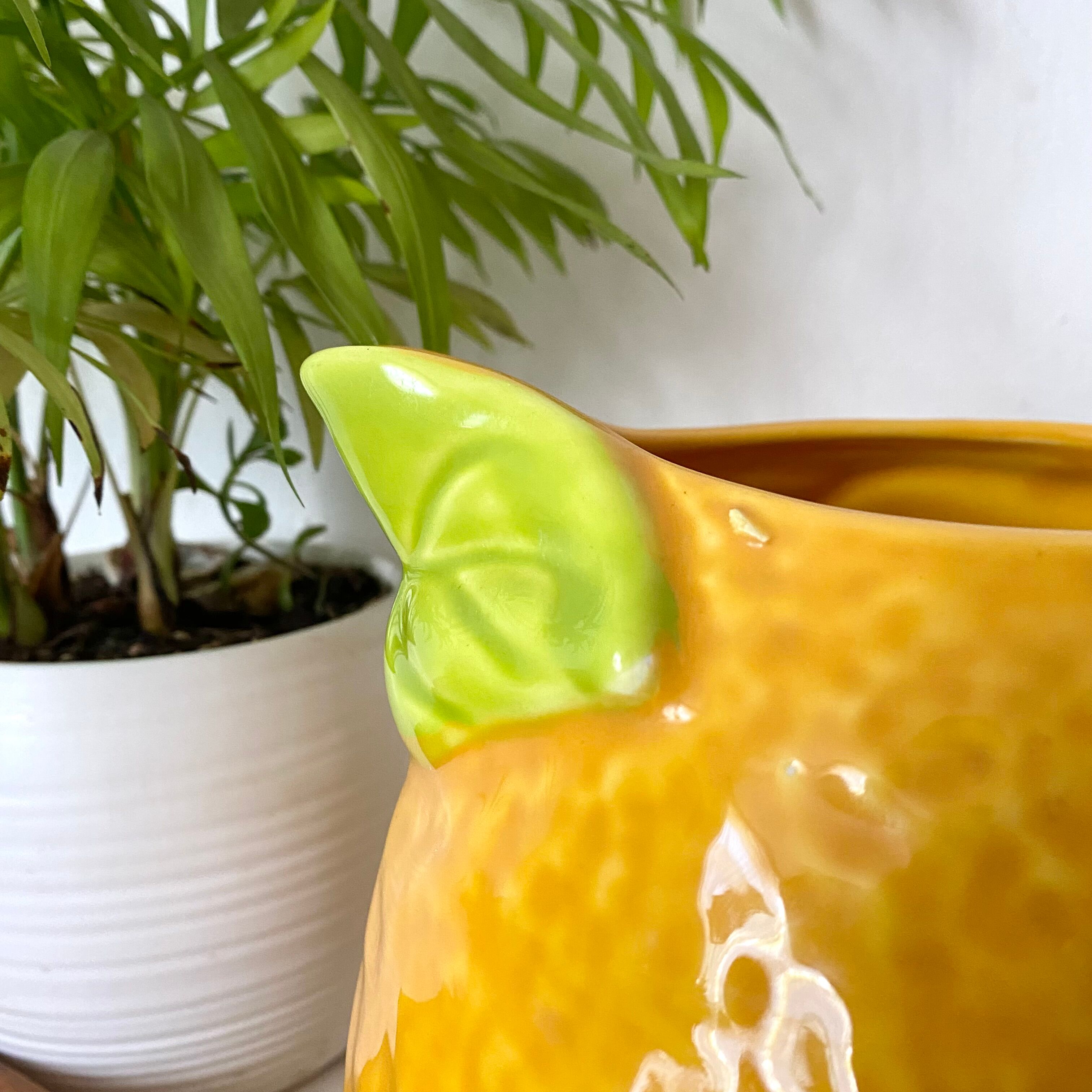 Orange slurry pitcher