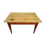 Farm table