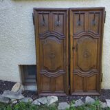 Paire de portes sculptées XVIIIème avec patères