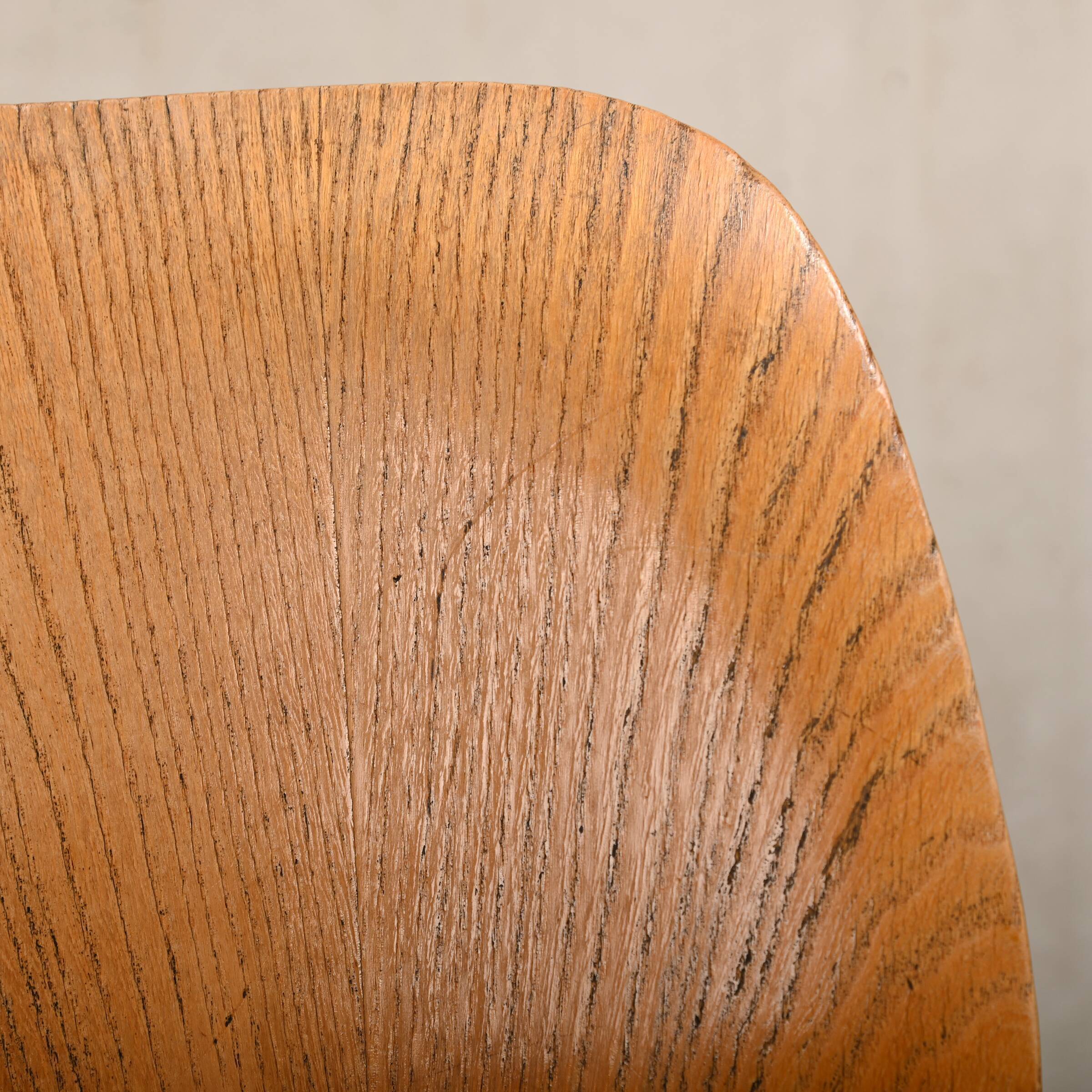 Charles and Ray Eames Early DCW Ash plywood Dining Chairs for Herman Miller