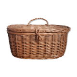 Oval wicker box