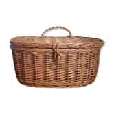 Oval wicker box