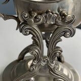 Royal sauce boat in silver-plated metal – chic baroque style