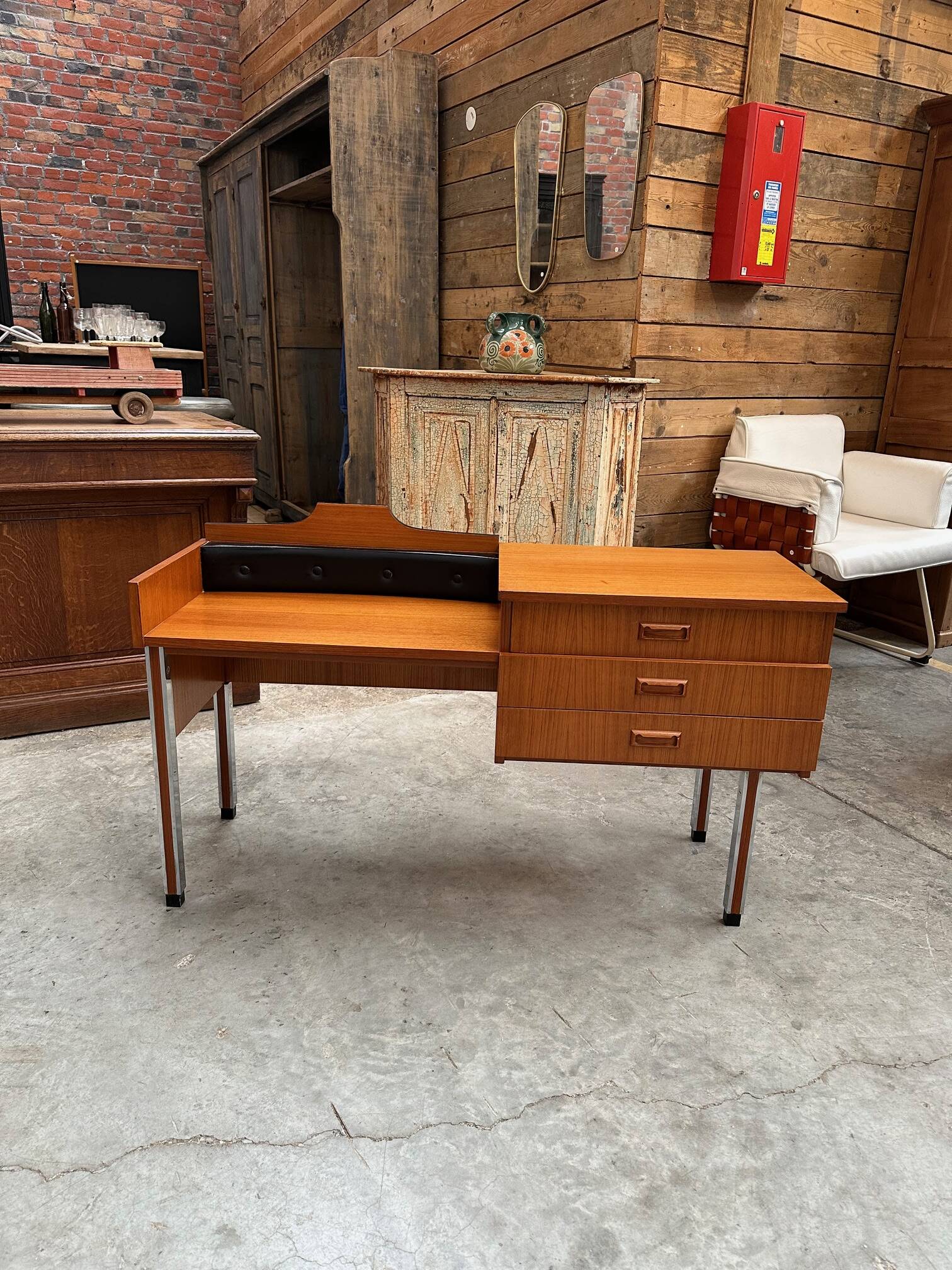 Coiffeuse années 60