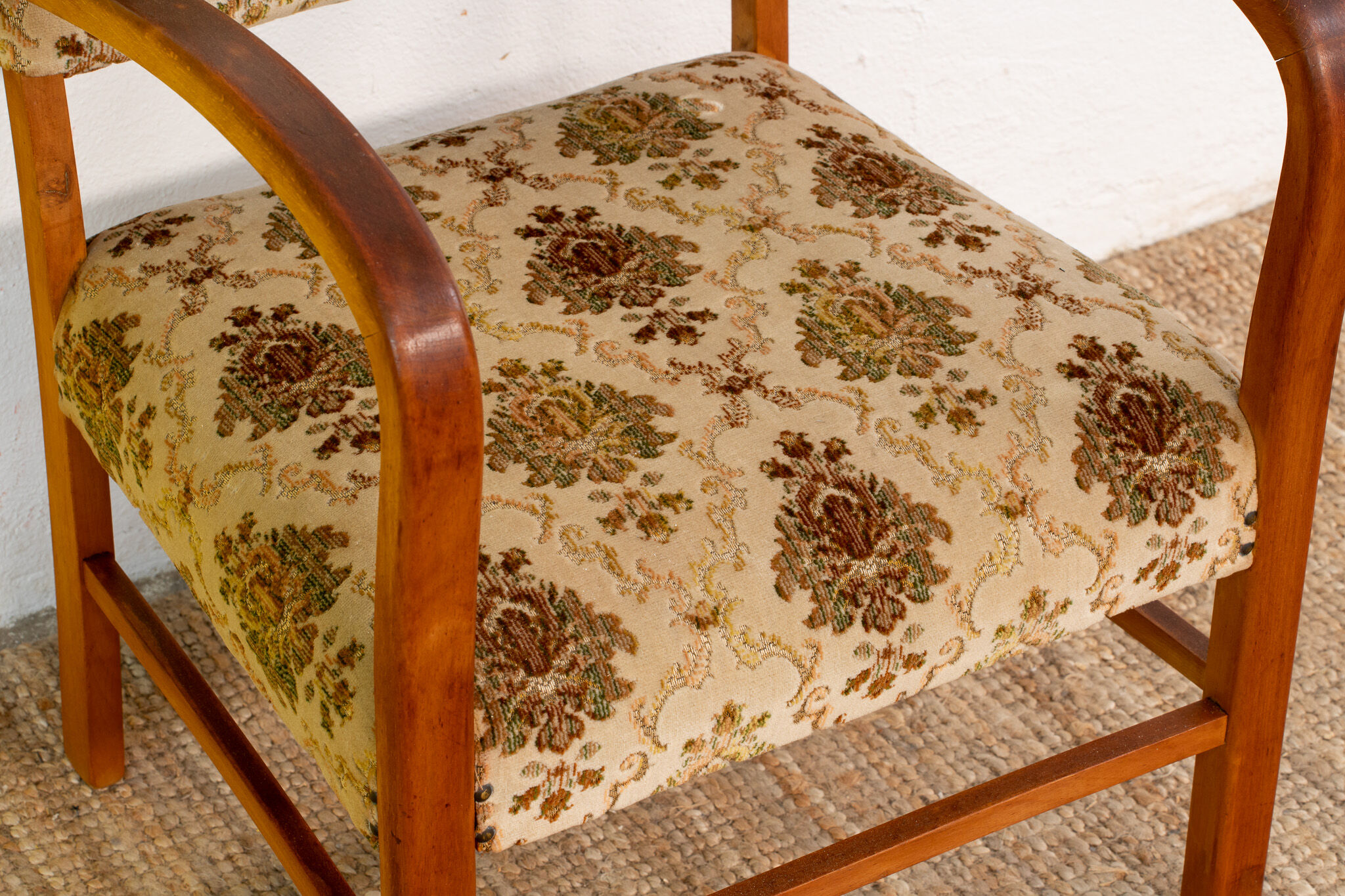 Scandinavian armchair 51.5 cm