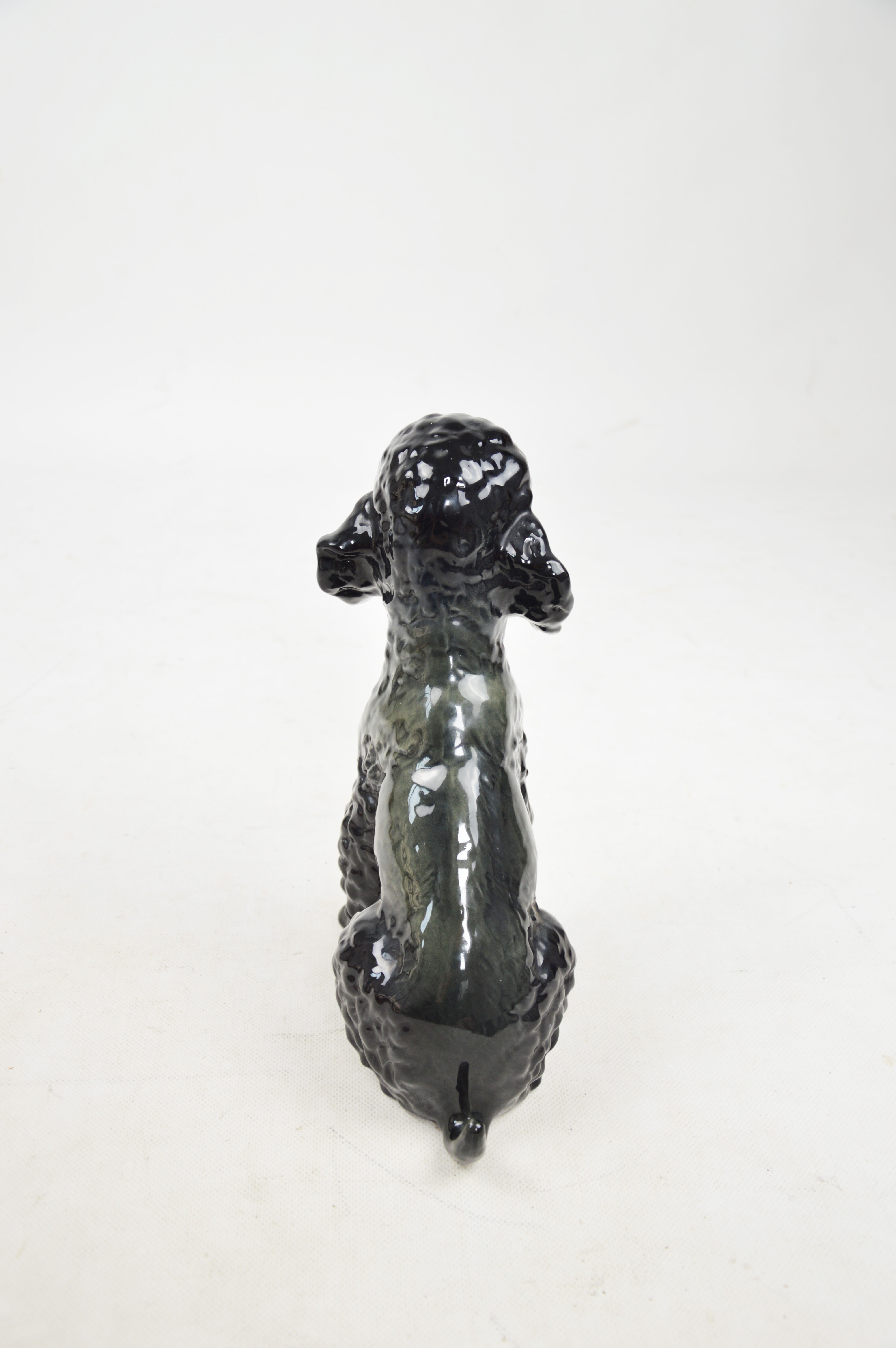 Dog figurine, Goebel, Germany, 1970s