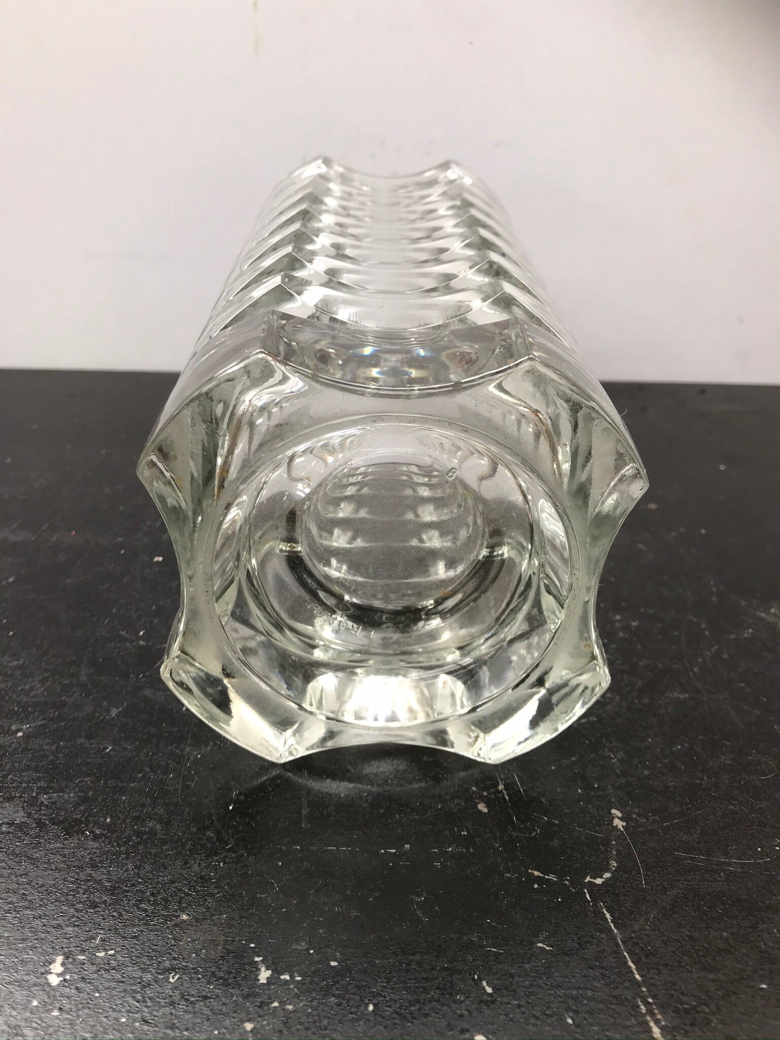 Old vase glass moulded grand vintage model