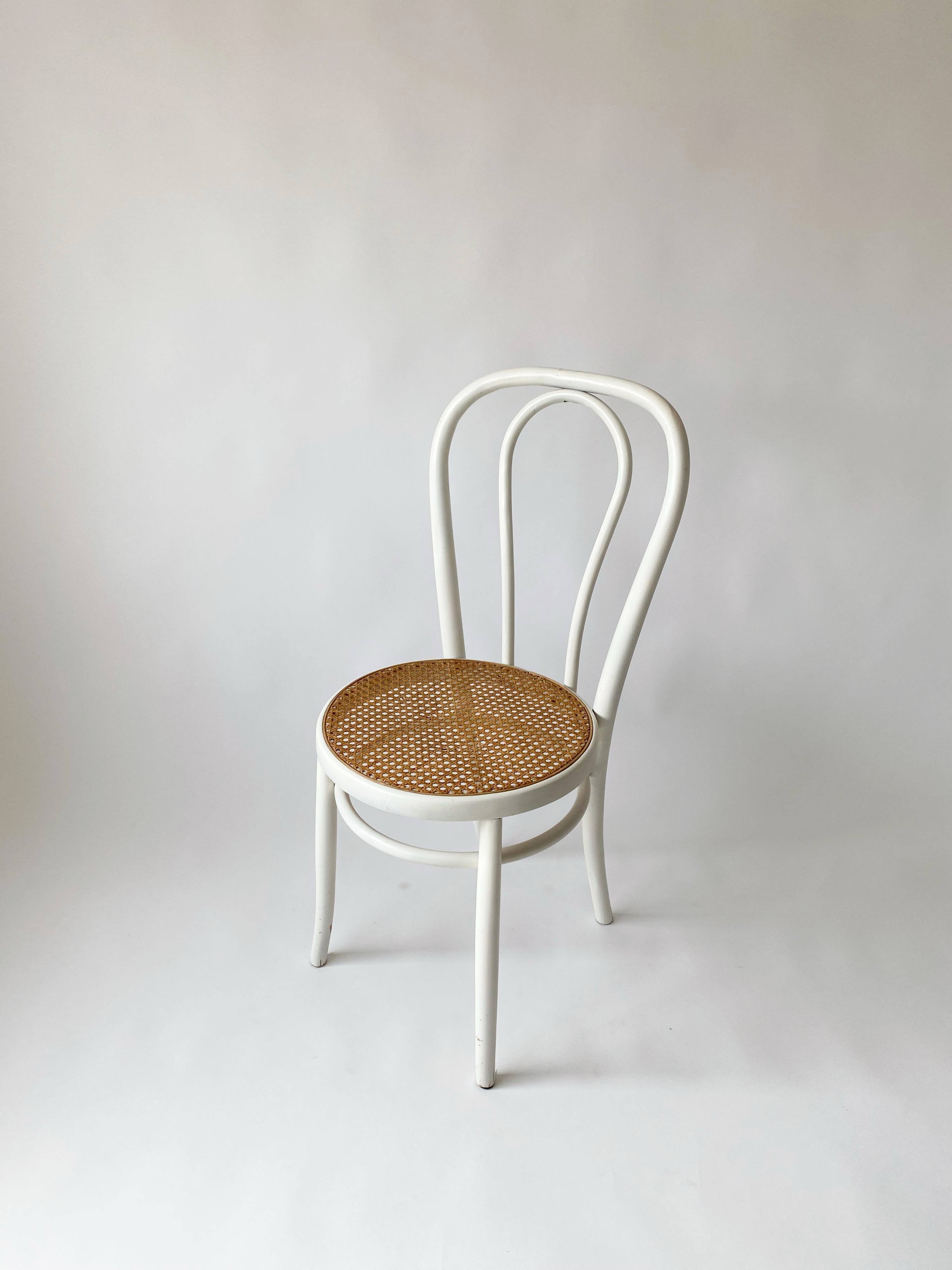 Canning bistro chair