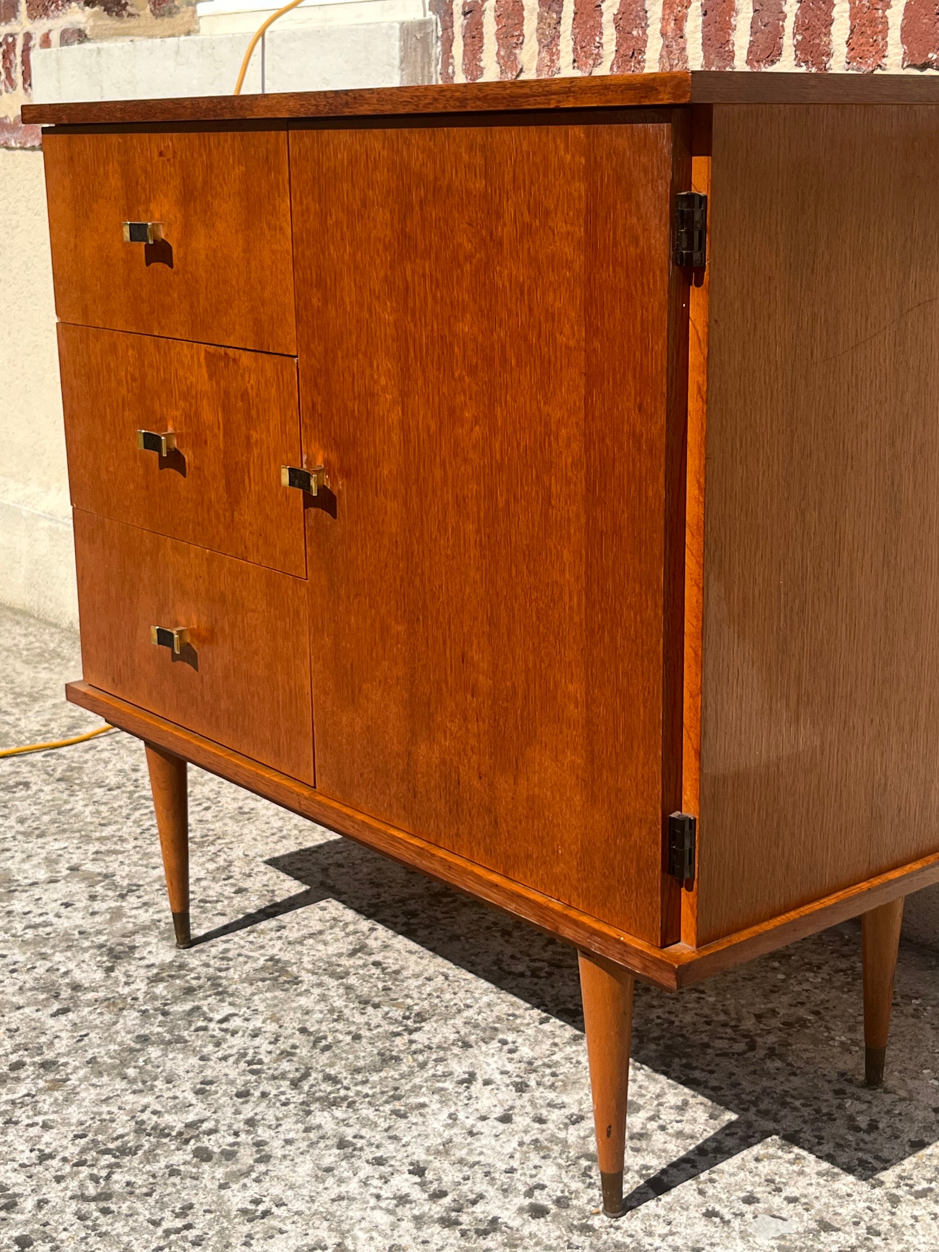 Commode vintage