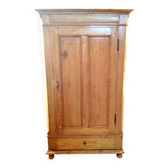 English bonnet chest in old pine