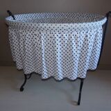 Cradle or cradle in wrought iron 1900