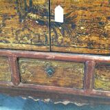 Polychrome chinese furniture