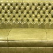 Canapé Chesterfield 3 places en cuir vert olive