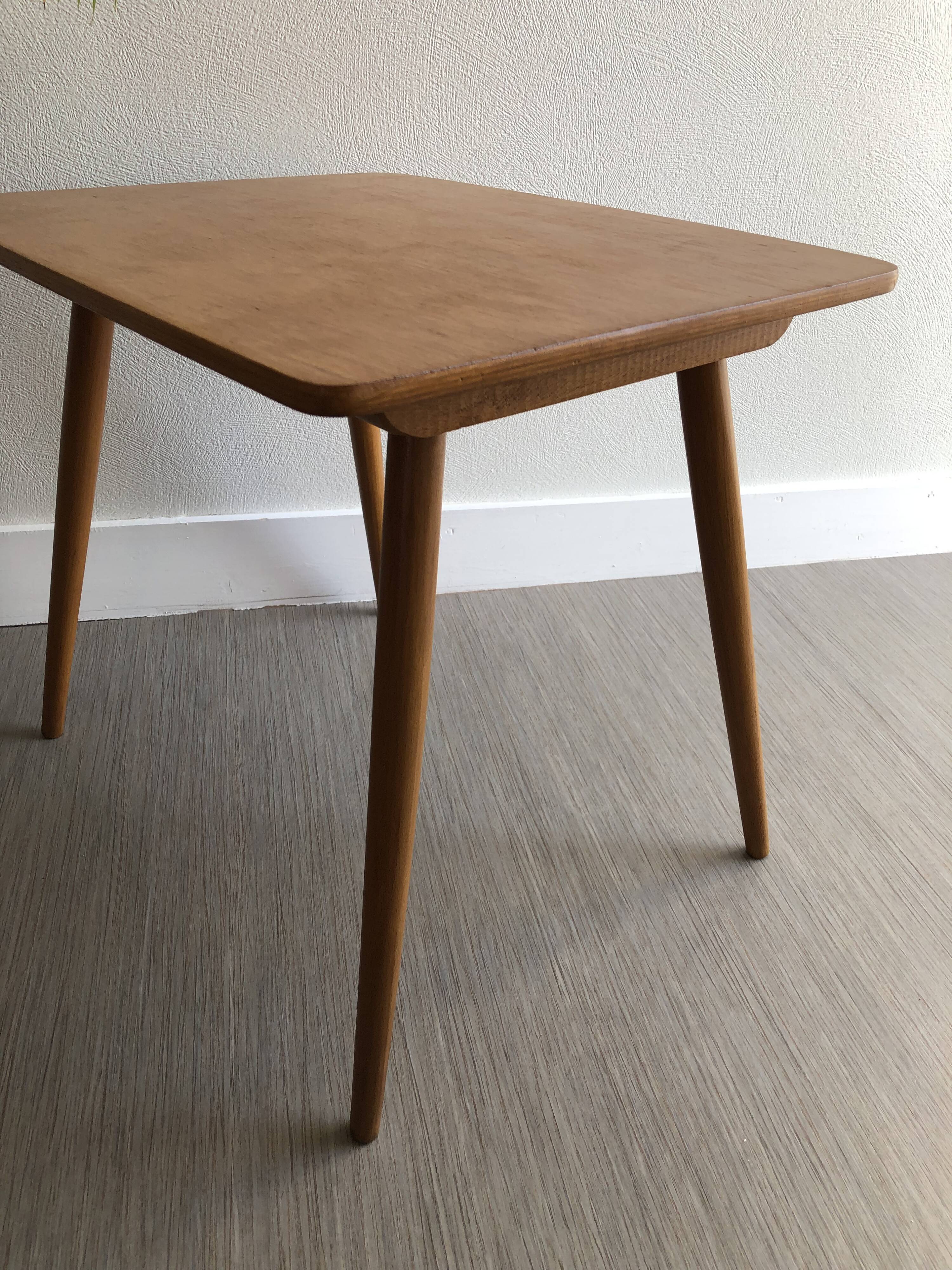 Table basse vintage pieds compas