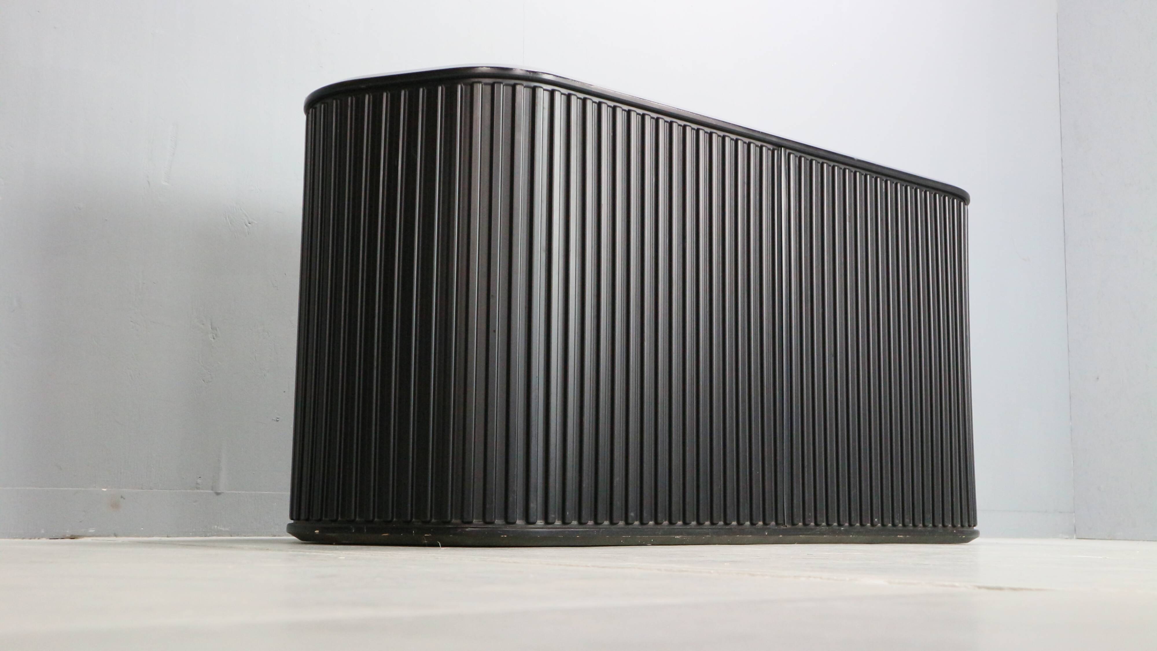 Aldo van den Nieuwelaar roller shutter sideboard 'Amsterdammer' Pastoe Dutc