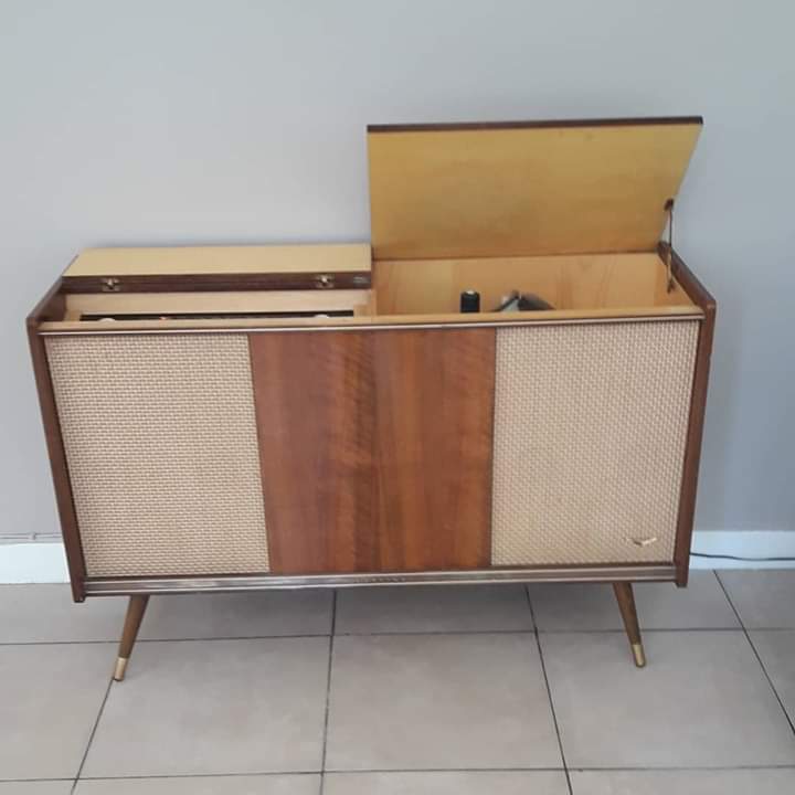 Hifi vintage Telefunken furniture