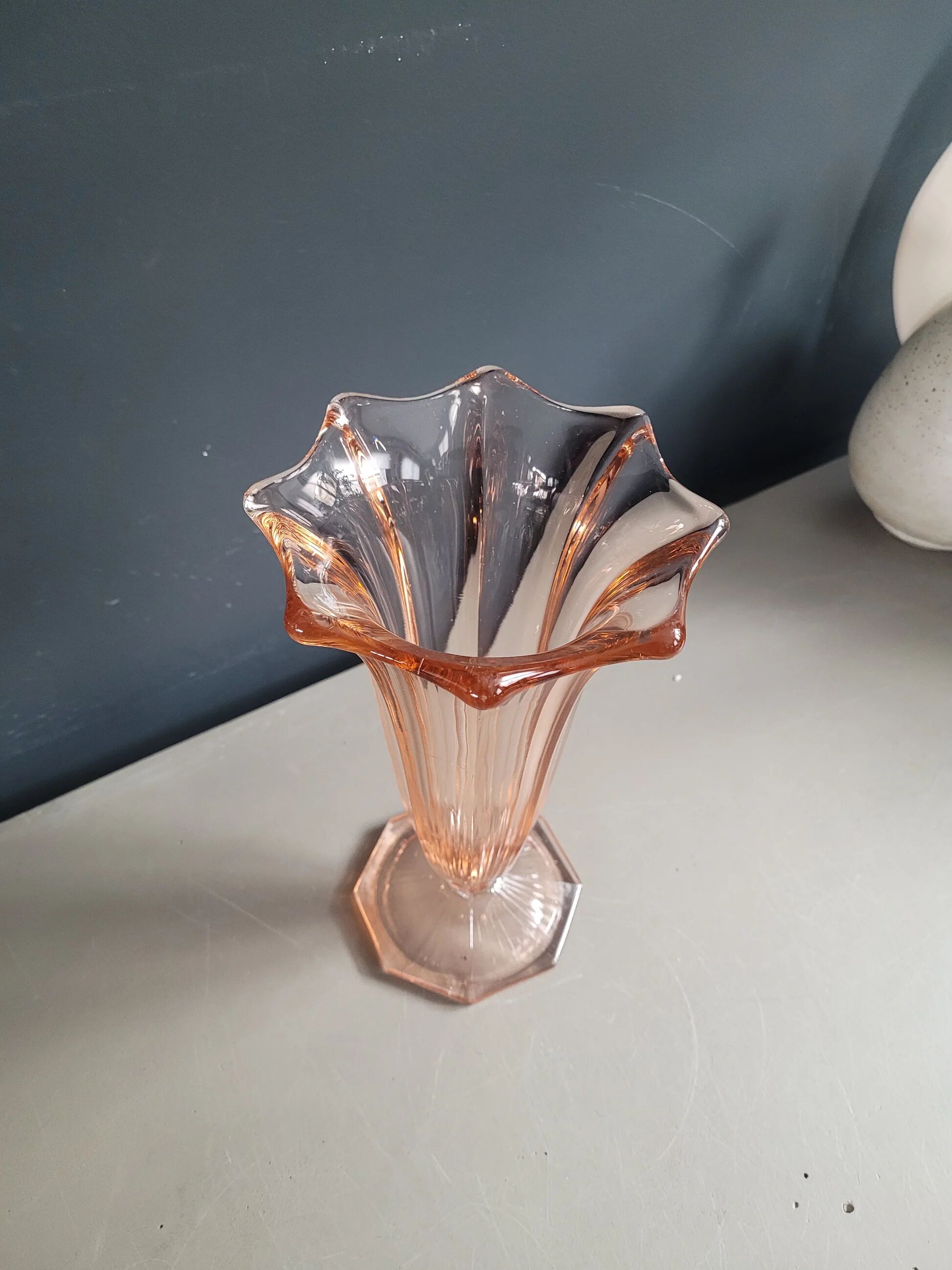 Vintage pink moulded glass tulip vase