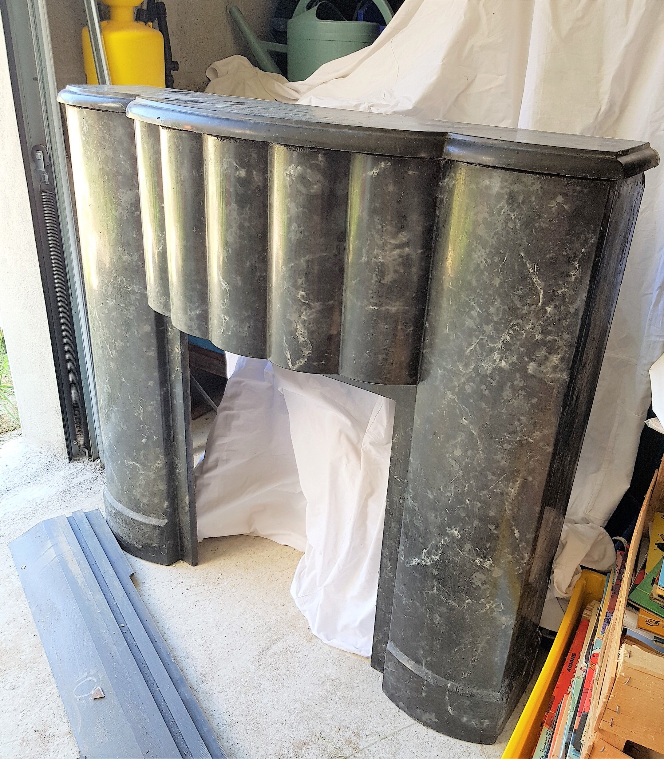 Fireplace marble black