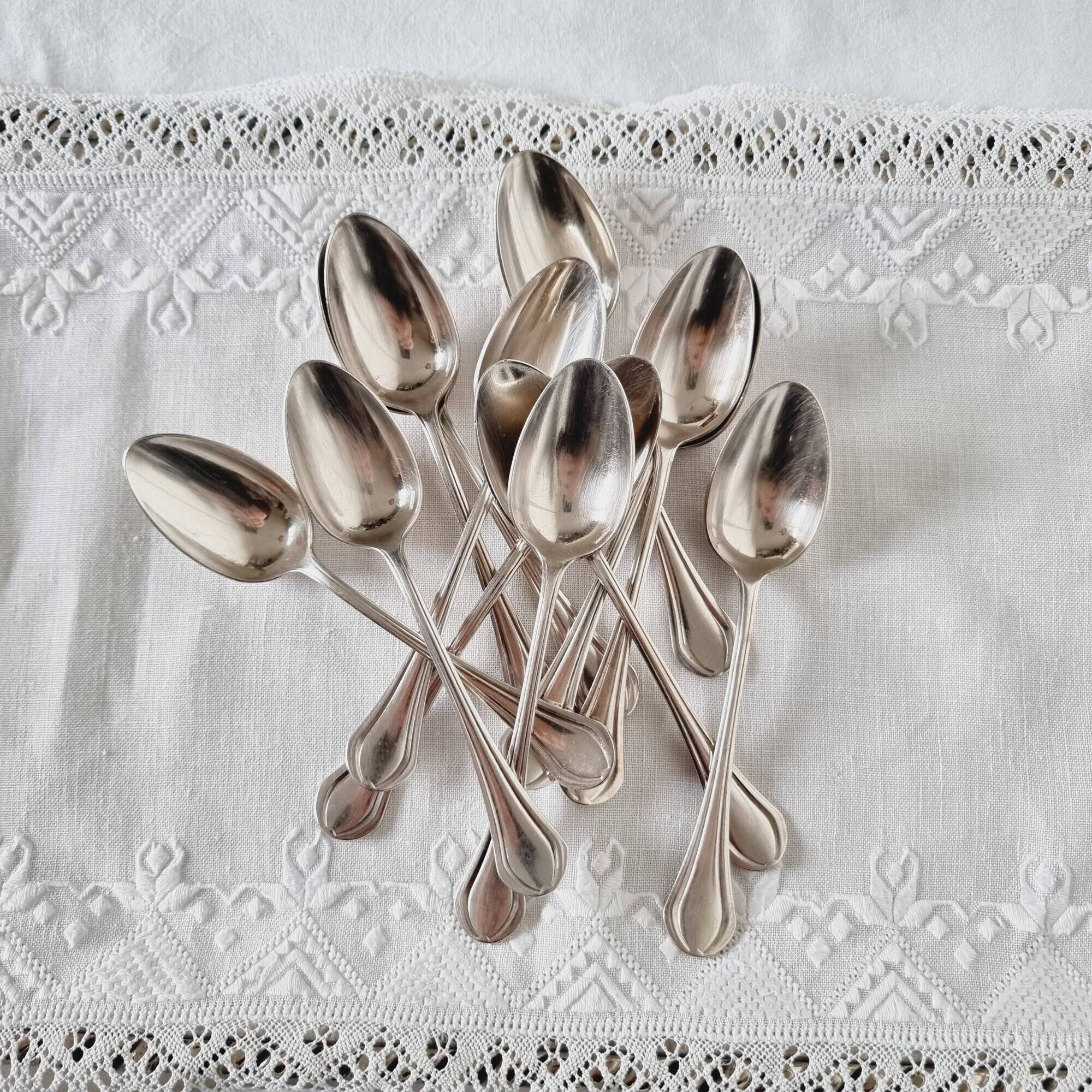 12 cuillères à dessert christofle en métal argenté modèle printania