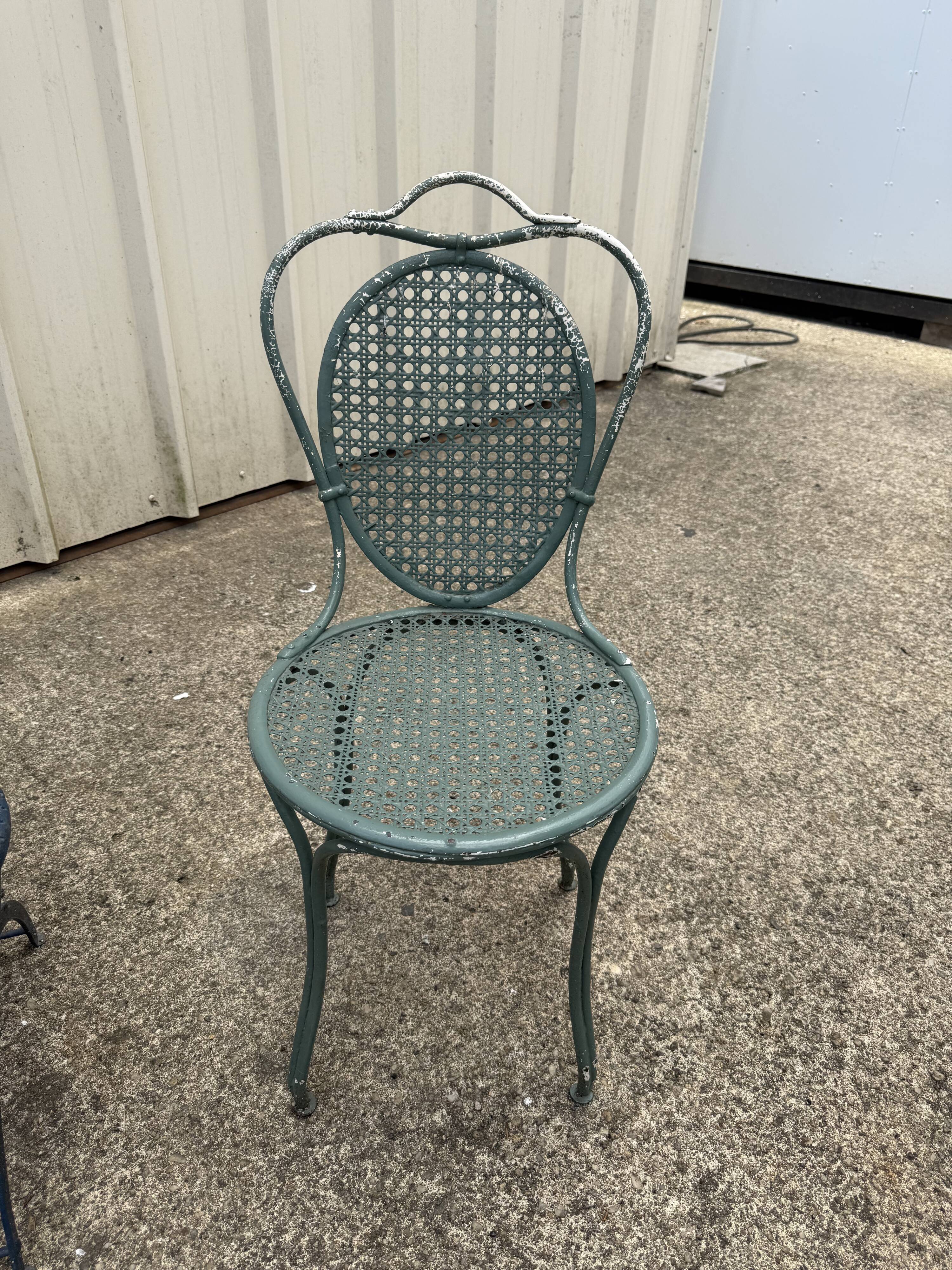 Chaise jardin en fer forgé