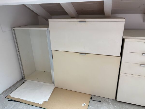 Bibliothèque murale « CSS » de george nelson pour herman miller / mobilier